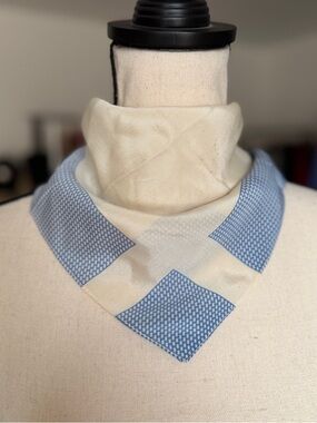 Vintage Scarf Blue and Cream